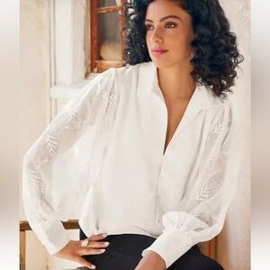 Soft Surroundings White Blouse with Sheer Embroidered Sleeves size large